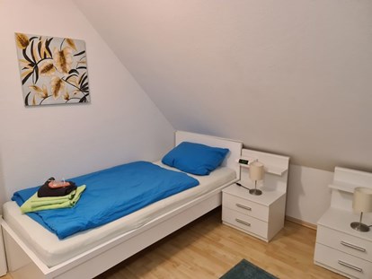 Monteurwohnung - Bettwäsche: Bettwäsche inklusive - Schlafzimmer - Übernachten im Herzen des Ruhrpotts 