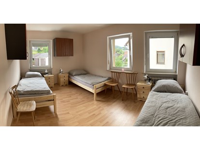 Monteurwohnung - WLAN - Schlafzimmer - Franz Berg Apartments